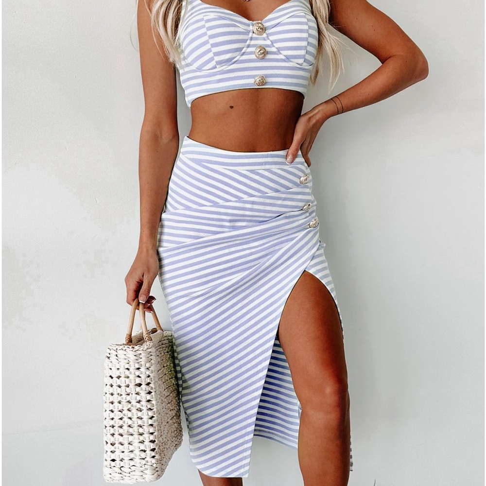 Nanamacs 2 piece stripe set with gold buttons - small! Never worn.